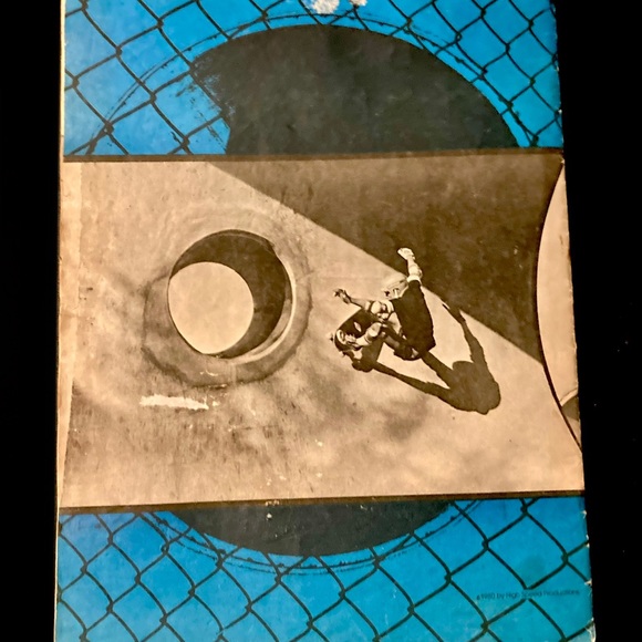 VINTAGE THRASHER MAGAZINE VOL# 1 ISSUE# 4  * VERY RARE SKATEBOARDING GEM * - Picture 3 of 4